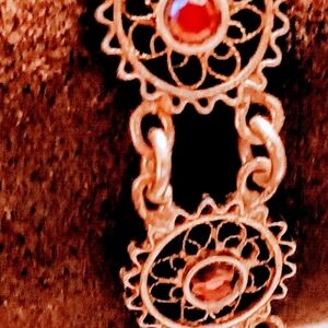 Sterling Silver 9.25 Red Ruby Gemstone Flower Design Pattern Cluster Bracelet.